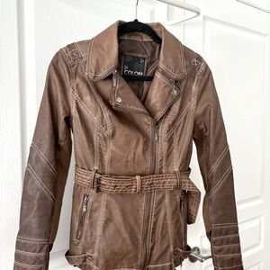 Colori taupe jacket size medium